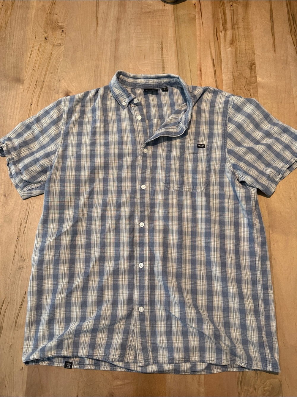 Vans Men's Light Blue & White Plaid Short-Sleeve Button-Down Shirt